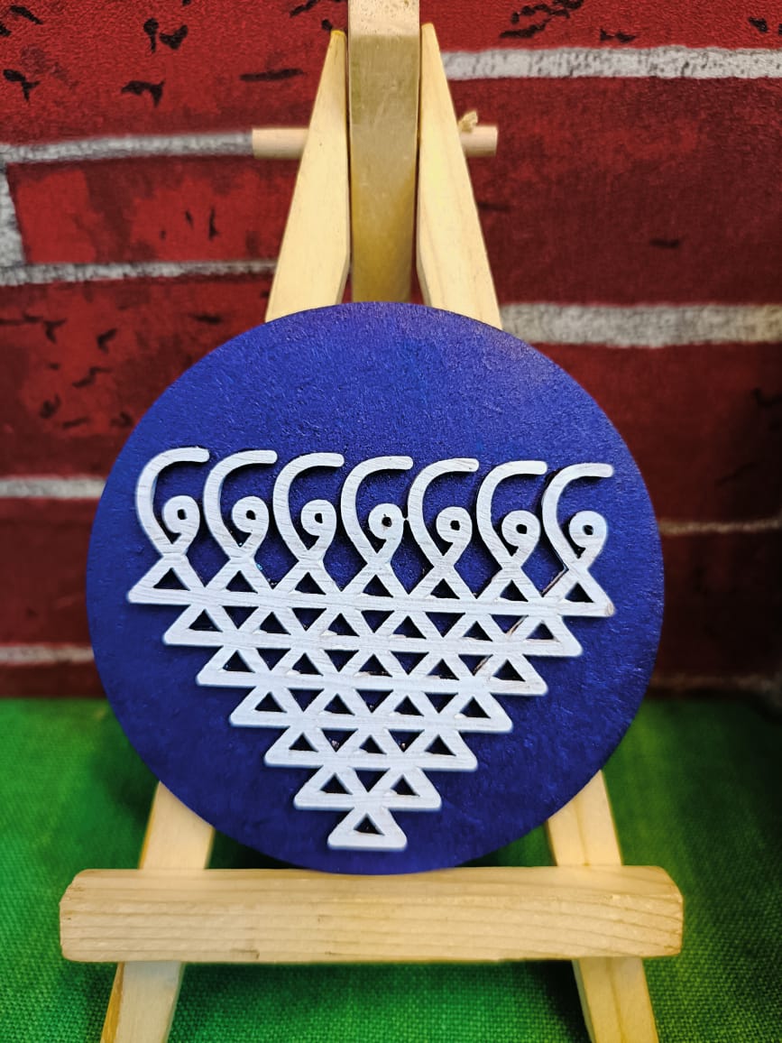 Picture of Saraswati Yantra Wall Decoration Material | Beautiful and Traditional Wall Hanging | Saraswati Idol | Saraswati Yantra | Diwali Hanging (5 cm x 5 cm) | Without Stand